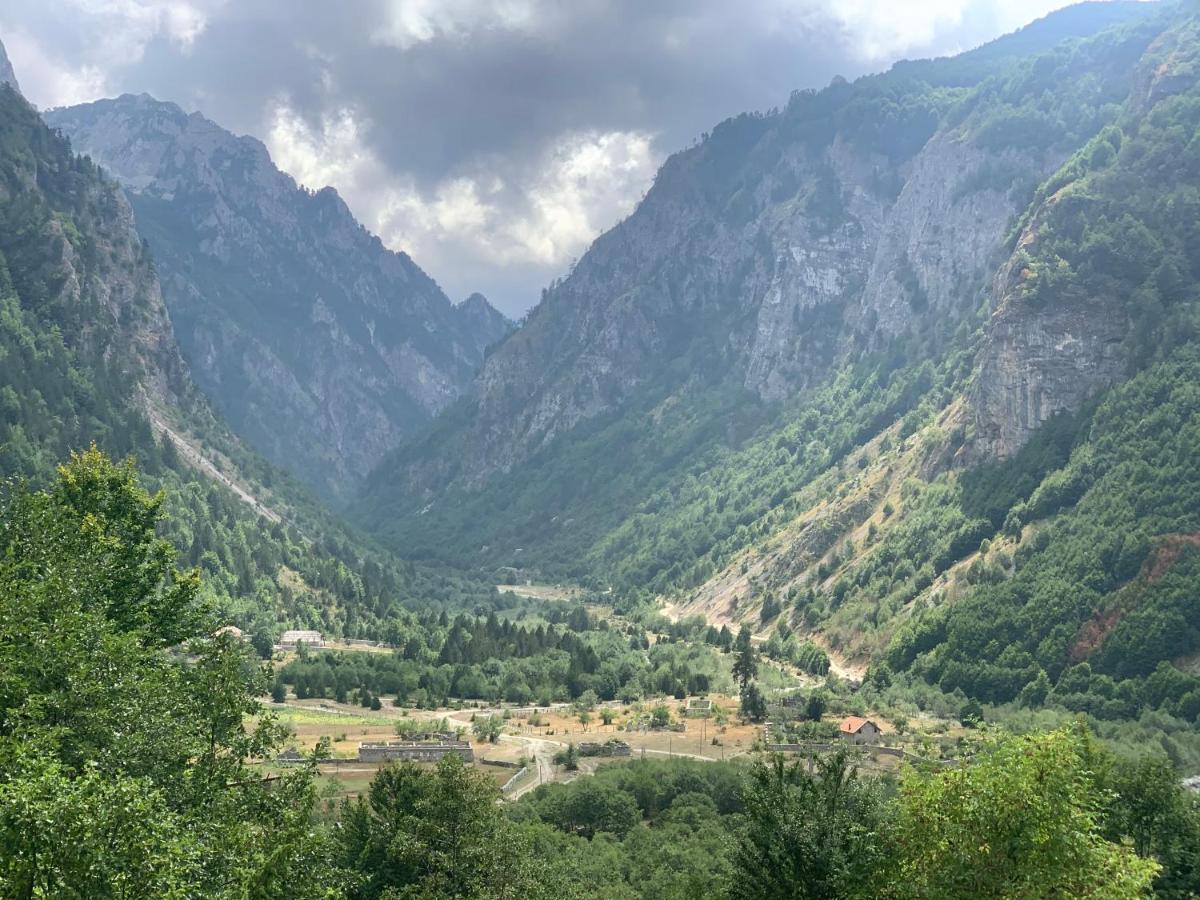 Vita Guesthouse Bajram Curri Luaran gambar