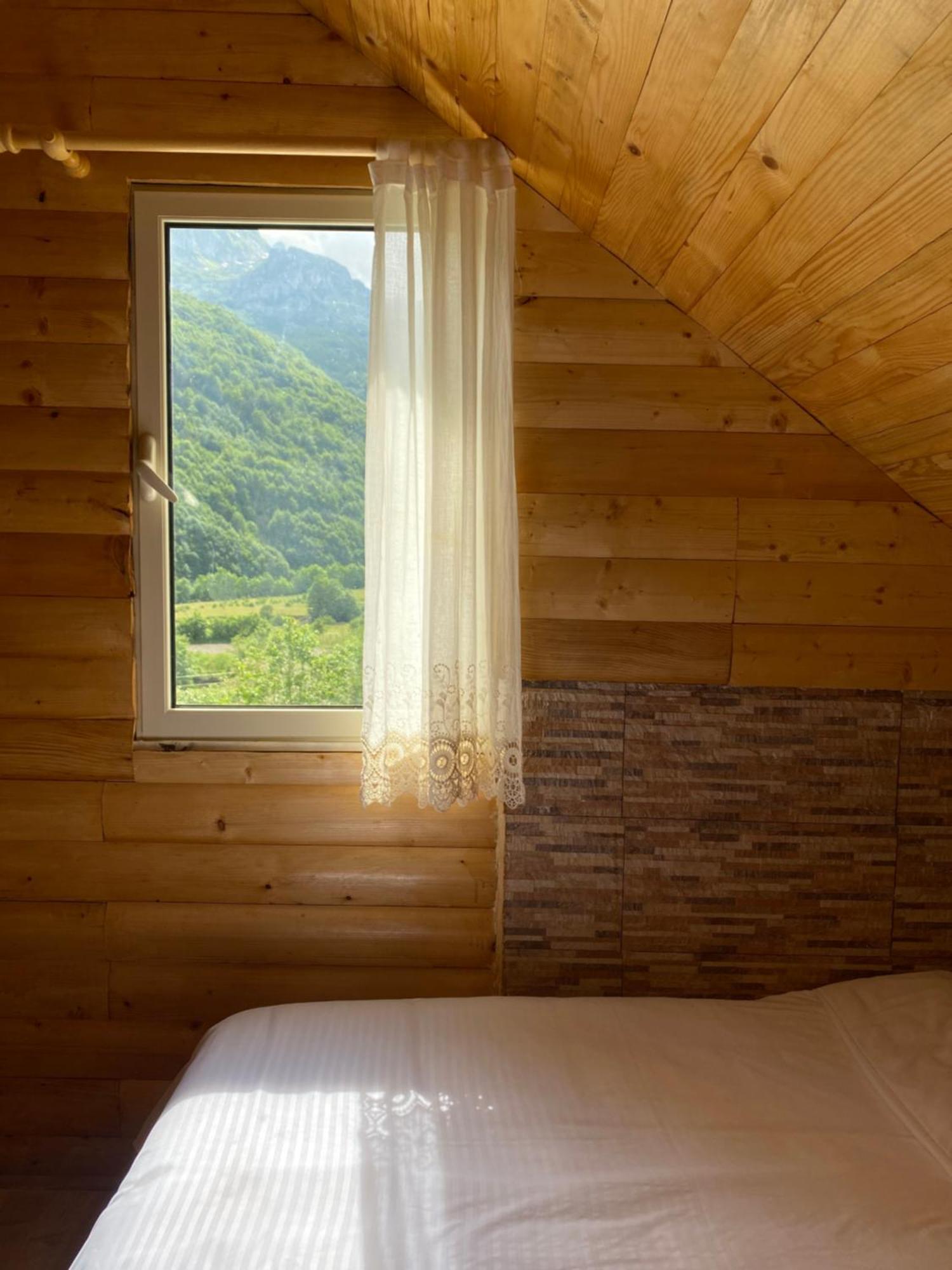 Vita Guesthouse Bajram Curri Luaran gambar