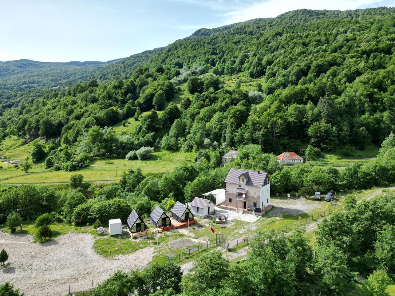 Vita Guesthouse Bajram Curri Luaran gambar
