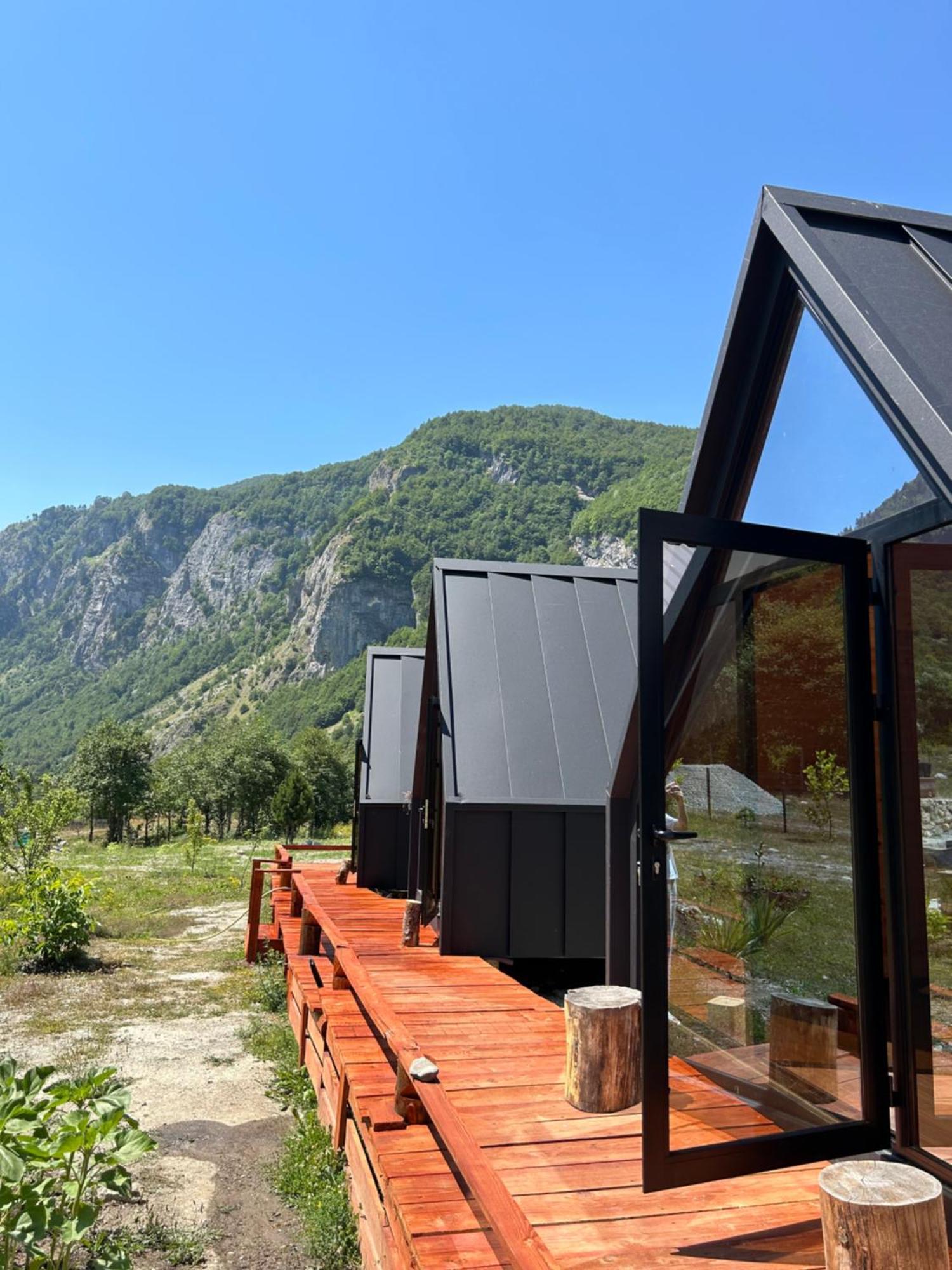 Vita Guesthouse Bajram Curri Luaran gambar
